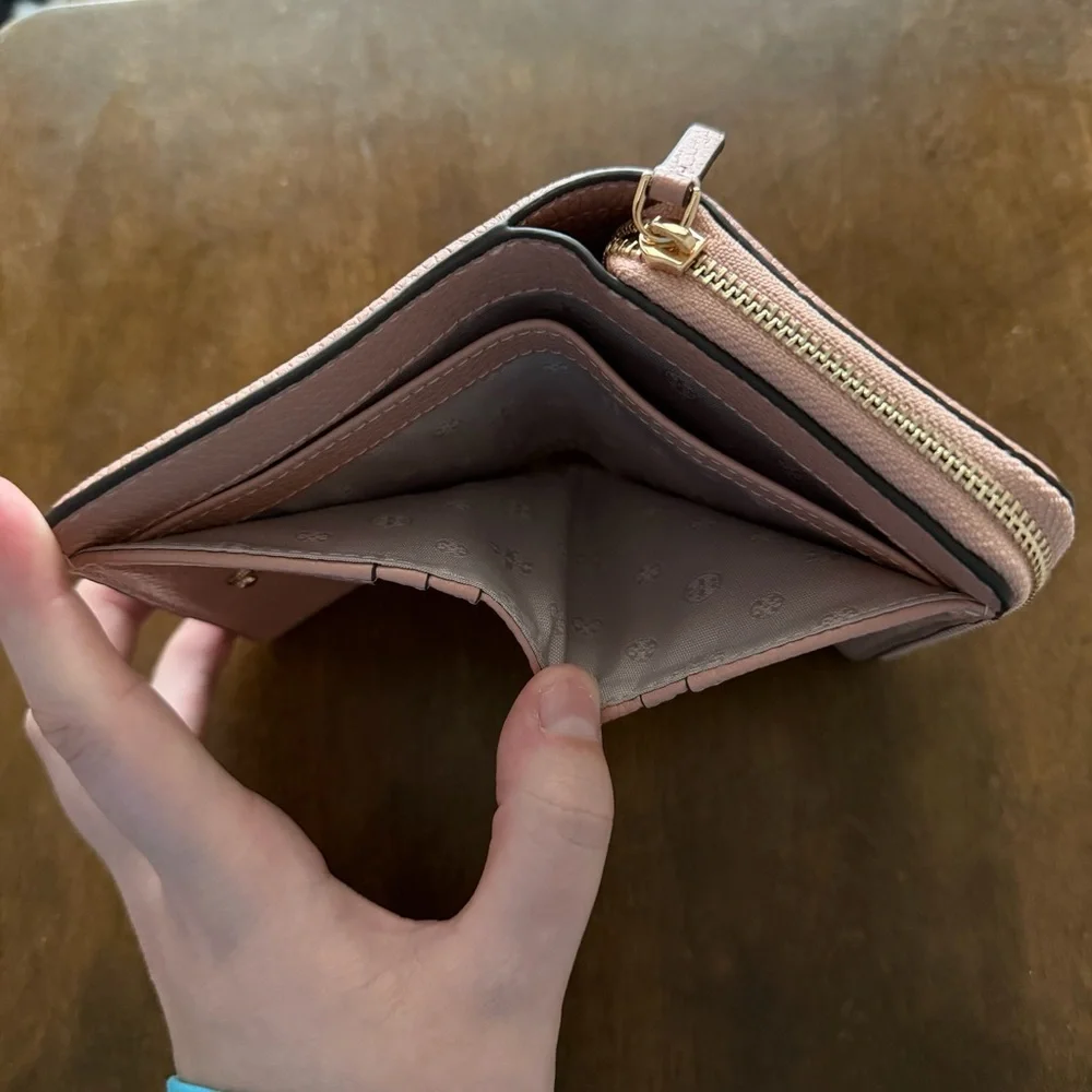 Tory Burch Thea Light Pink Pebbled Leather Bi-Fold Wallet - Picture 6 of 16